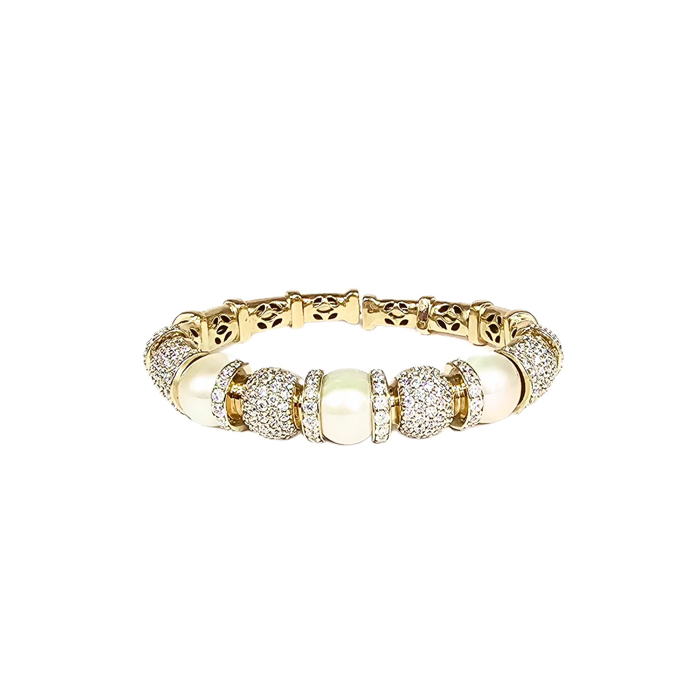 Pearl hug Bangle